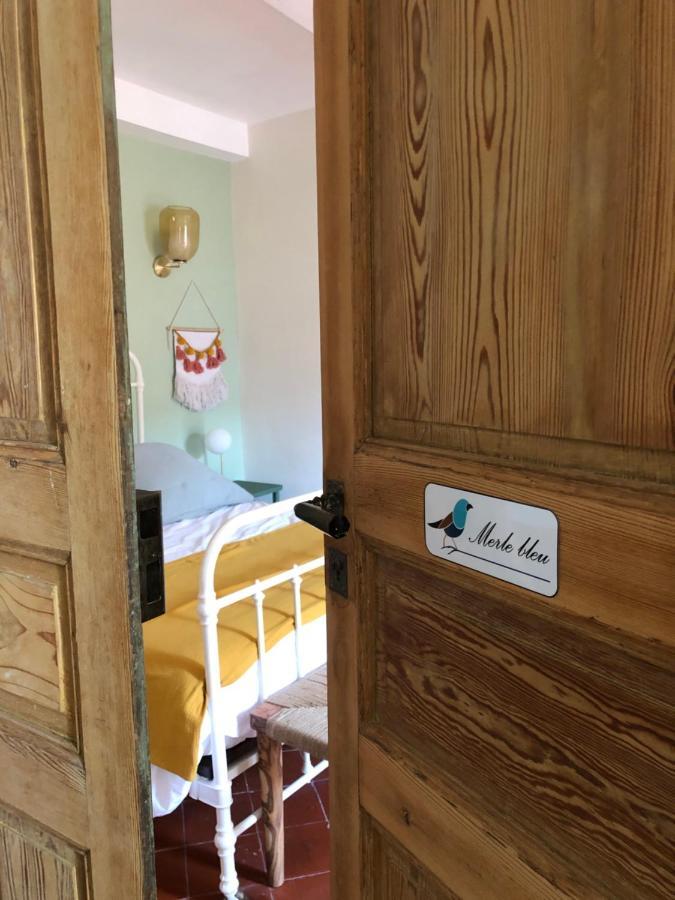 Bed and Breakfast L'Oiseau Bleu Rollier Roubia Zewnętrze zdjęcie